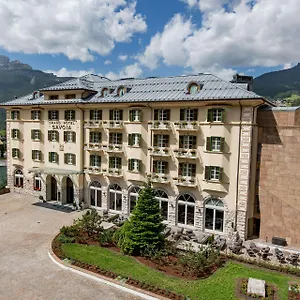***** Hotel Grand Savoia Cortina D'ampezzo, A Radisson Collection Italia